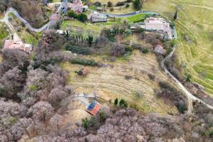 TER. AGRICOLO A GARGNANO