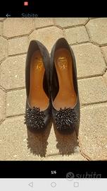 Scarpe da donna. Bata