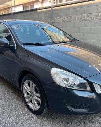 Volvo V60 1.6 d2 115cv Business TELPDC/CLIMA