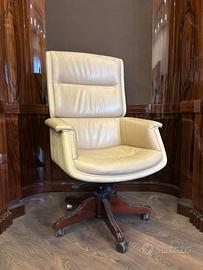 Poltrona direzionale