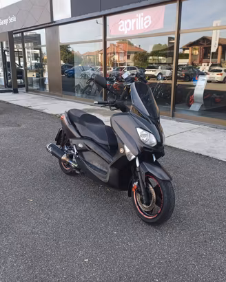 Yamaha X-Max 250 Sport