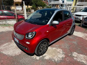SMART FORFOUR 1.0 Twinamic Youngster 71cv AUTOM. *