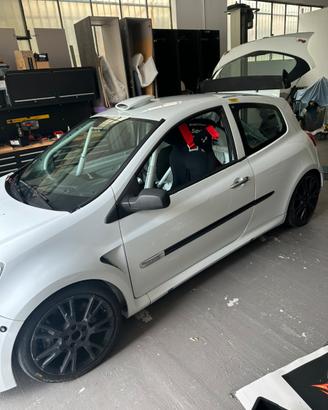 Clio cup
