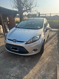 Ford fiesta 2010