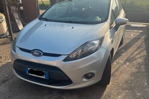 Ford fiesta 2010