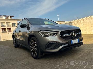 MERCEDES BENZ 250 EQ POWER