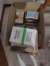 5 scatoloni di libri  in blocco