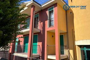 APPARTAMENTO TRILOCALE CON GARAGE A STANGHELLA