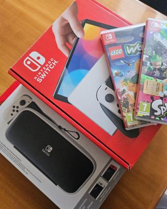 Nintendo Switch Oled - come NUOVA + giochi e altro
