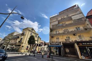3 LOCALI A CASALNUOVO DI NAPOLI