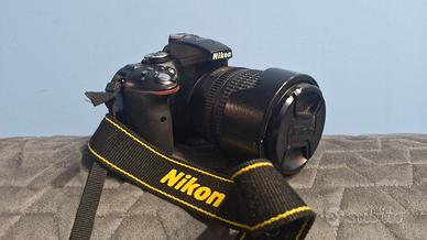 Nikon D5300 + AF-S Nikkor 18-105mm f3.5-5.6