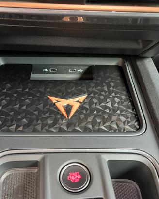 Cover vano wireless e porta bicchieri CUPRA