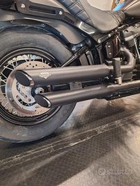 Terminali VANCE HINES per street bob softail 