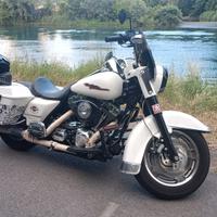 Harley Davidson Road King custom 1450 2005