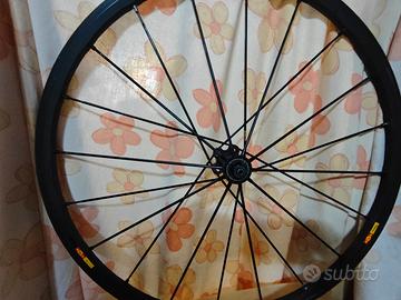 cerchi mavic r-sys slr 