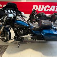 Harley davidson street glide anniversario  107