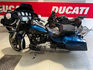 Harley davidson street glide anniversario  107