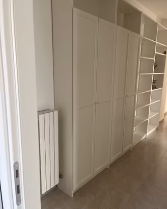 Laterale libreria ikea Billy