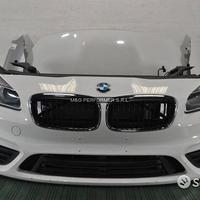 BMW F45 F46 Musata frontale cofano paraurti fari