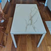 TAVOLO VENETA CUCINE in gres opaco allungabile