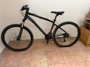 Bicicletta B’Twin  RockRider 520