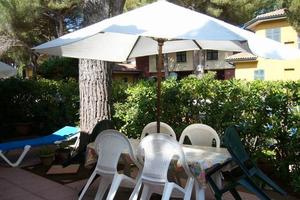 Piano terra a 50 mt. dalla spiaggia