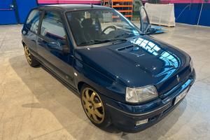 Renault clio 1.8 16v