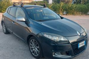 RENAULT Altro modello - 2011