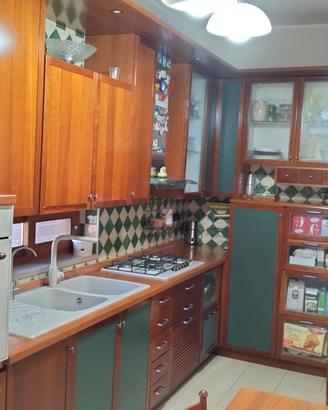 ARREDAMENTO COMPLETO 