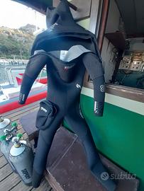 Muta Mares pro therm she dives