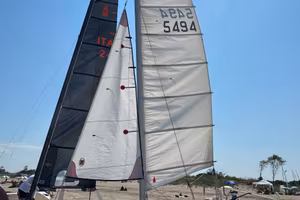 Catamarano dart 18