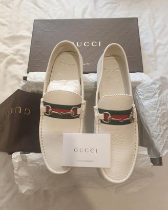 Mocasino gucci con morsetto e la fascia web