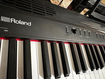 Tastiera Roland Go:Piano 88