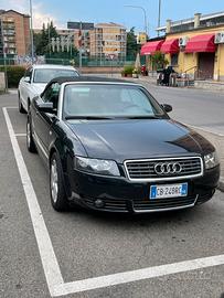 Audi A4 cabrio interni nuovi
