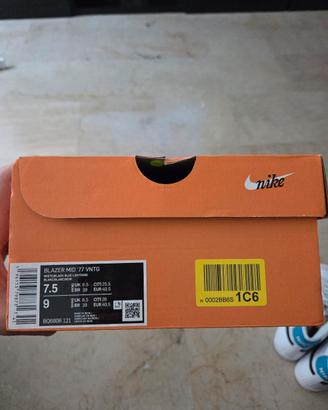 Nike Blazer Mid '77 Vintage taglia 40.5