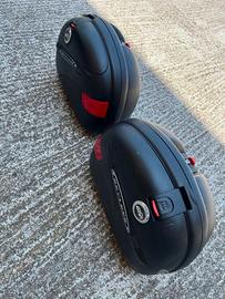 BORSE LATERALI GIVI E41 MONOKEY KEYLESS