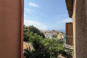 2 LOCALI A PAOLA