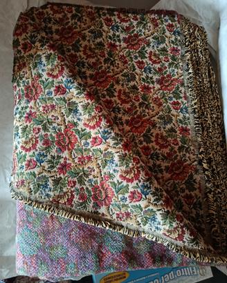 Tessuto per divani e tavoli