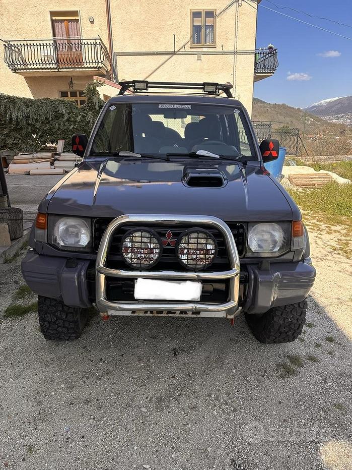 MITSUBISHI Pajero ('82-'00)