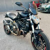 Ducati monster 821 dark 2016