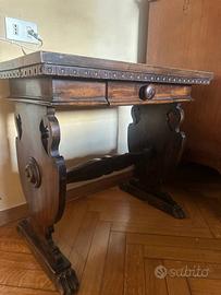 Tavolo console in legno intagliato stile rinascime