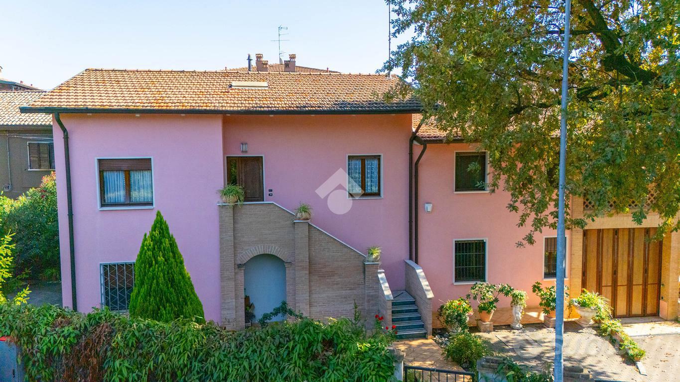 House in Rubiera - Vista 3