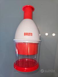 Tritatutto BIALETTI, tritacipolle manuale.