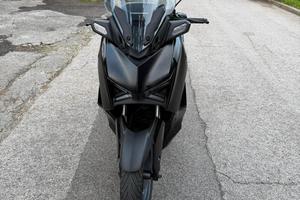 Scooter XMax Tech  Max 125 
