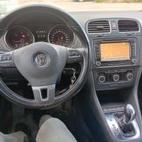 GOLF CABRIO DEL 2013 CON CAMBIO AUTOMATICO E NAVIG