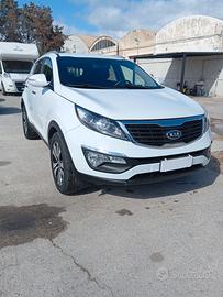 Kia Sportage anno 2012 cilindrata 1700 diesel 