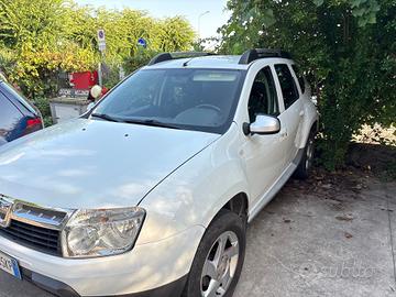 Dacia Duster 1.6 110CV 4x2 metano