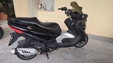 scooter madison malaguti 125