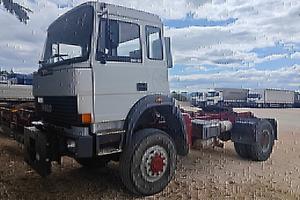 IVECO 190.30 trattore 4x4 impianto idraulico