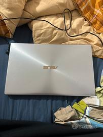 ASUS ZenBook 14 (con NumberPad) | 16GB RAM